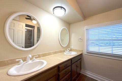 Tiny photo for 16 S Hi Lusi Avenue, Mount Prospect, IL 60056 (MLS # 12605981)