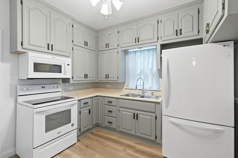 Tiny photo for 2501 20th Avenue, Rock Island, IL 61201 (MLS # 12607052)