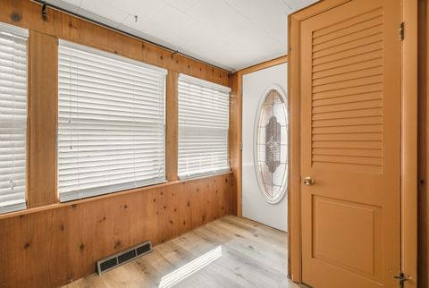 Tiny photo for 2501 20th Avenue, Rock Island, IL 61201 (MLS # 12607052)