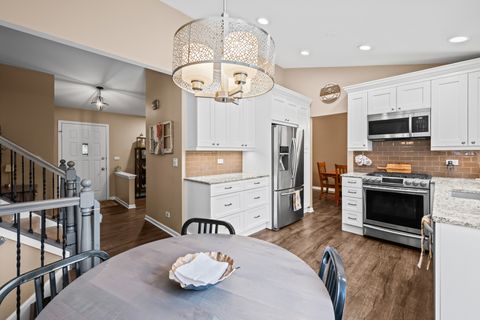 Tiny photo for 1286 Gail Drive, Buffalo Grove, IL 60089 (MLS # 12494799)