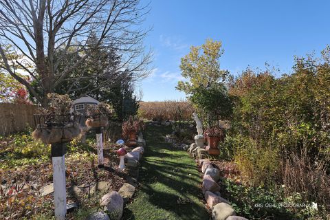 Tiny photo for 2020 Harrison Avenue, Mundelein, IL 60060 (MLS # 12507014)