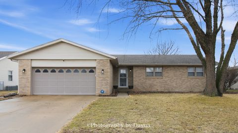 Tiny photo for 609 N Monroe Avenue, Bradley, IL 60915 (MLS # 12586295)