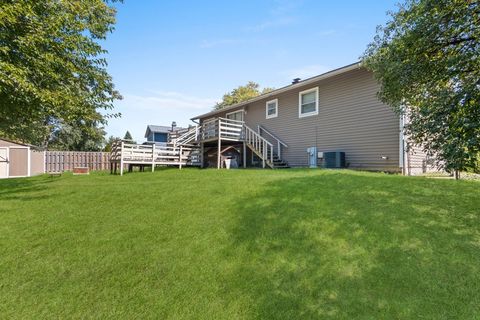 Tiny photo for 601 Derbyshire Lane, Bolingbrook, IL 60440 (MLS # 12471694)