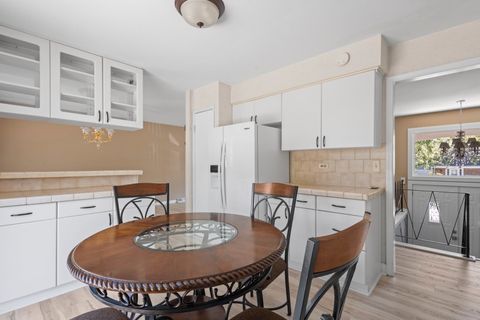 Tiny photo for 601 Derbyshire Lane, Bolingbrook, IL 60440 (MLS # 12471694)