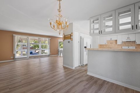 Tiny photo for 601 Derbyshire Lane, Bolingbrook, IL 60440 (MLS # 12471694)