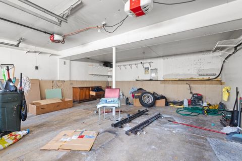 Tiny photo for 601 Derbyshire Lane, Bolingbrook, IL 60440 (MLS # 12471694)