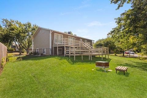 Tiny photo for 601 Derbyshire Lane, Bolingbrook, IL 60440 (MLS # 12471694)