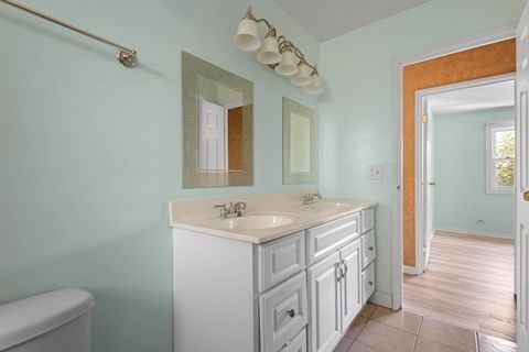 Tiny photo for 601 Derbyshire Lane, Bolingbrook, IL 60440 (MLS # 12471694)