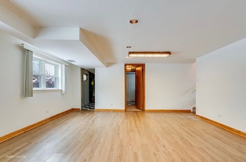 Tiny photo for 10617 S Kenton Avenue, Oak Lawn, IL 60453 (MLS # 12535053)