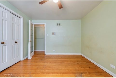 Tiny photo for 10617 S Kenton Avenue, Oak Lawn, IL 60453 (MLS # 12535053)