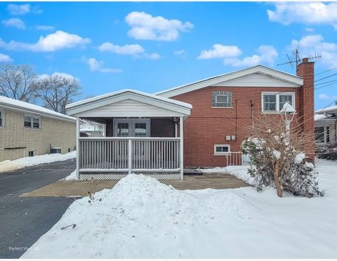 Tiny photo for 10617 S Kenton Avenue, Oak Lawn, IL 60453 (MLS # 12535053)