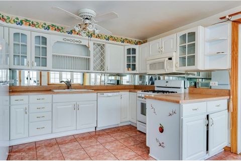 Tiny photo for 10617 S Kenton Avenue, Oak Lawn, IL 60453 (MLS # 12535053)