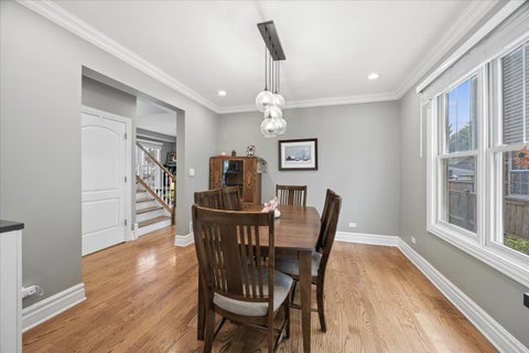 Tiny photo for 938 Mapleton Avenue, Oak Park, IL 60302 (MLS # 12749393)
