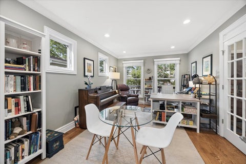 Tiny photo for 938 Mapleton Avenue, Oak Park, IL 60302 (MLS # 12749393)