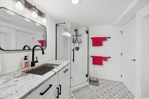 Tiny photo for 938 Mapleton Avenue, Oak Park, IL 60302 (MLS # 12749393)