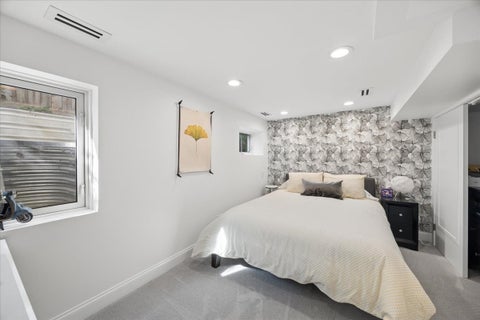 Tiny photo for 938 Mapleton Avenue, Oak Park, IL 60302 (MLS # 12749393)