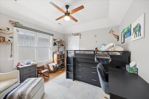 Tiny photo for 938 Mapleton Avenue, Oak Park, IL 60302 (MLS # 12749393)