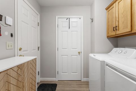 Tiny photo for 2007 E Amber Lane #A, Urbana, IL 61802 (MLS # 12570386)