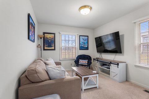 Tiny photo for 2007 E Amber Lane #A, Urbana, IL 61802 (MLS # 12570386)