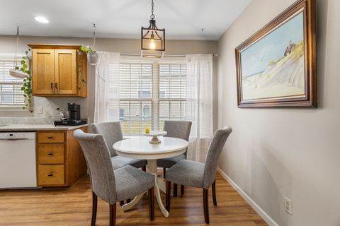 Tiny photo for 2007 E Amber Lane #A, Urbana, IL 61802 (MLS # 12570386)