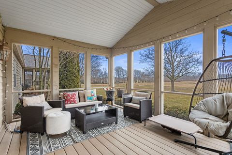 Tiny photo for 2007 E Amber Lane #A, Urbana, IL 61802 (MLS # 12570386)