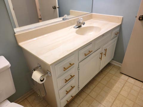 Tiny photo for 1311 Nutmeg Court #B, Mount Prospect, IL 60056 (MLS # 12693690)