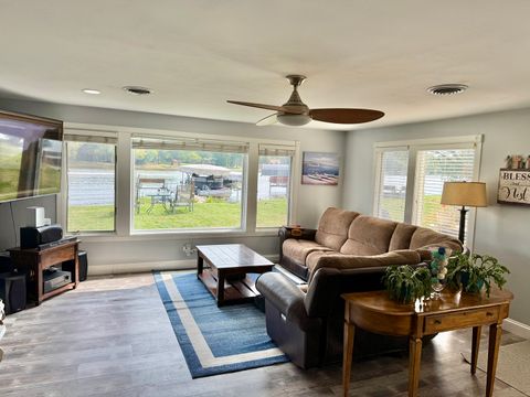 Tiny photo for 4400 Riverside Drive, Crystal Lake, IL 60014 (MLS # 12481751)