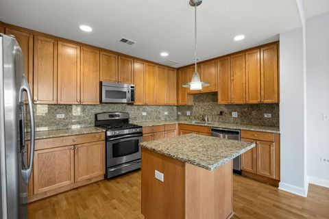 Tiny photo for 2618 W Diversey Avenue #402, Chicago, IL 60647 (MLS # 12653772)