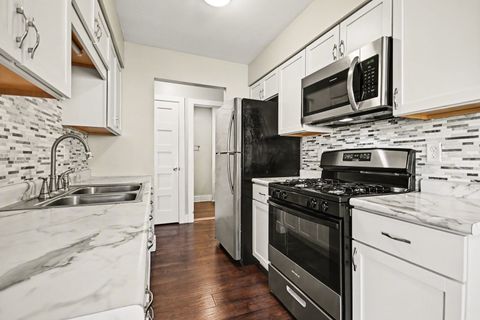 Tiny photo for 2311 Bluebell Court, Aurora, IL 60506 (MLS # 12613318)