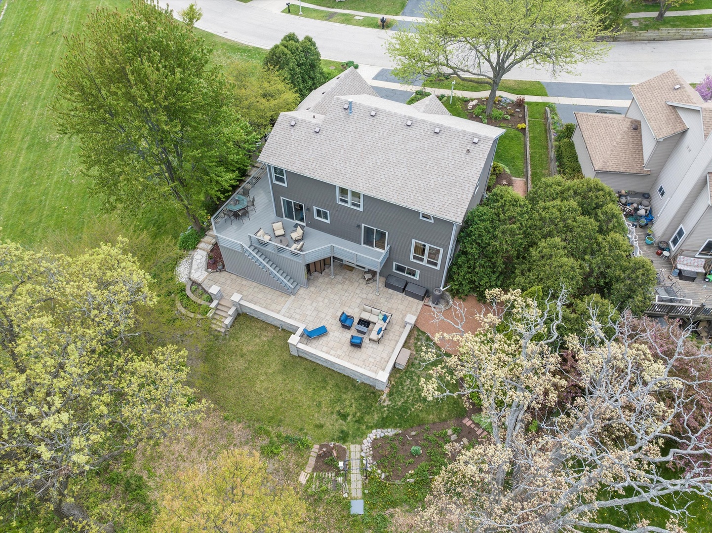 2087 Oaktree Trail
