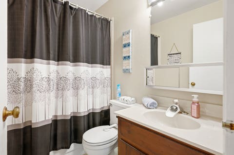 Tiny photo for 967 Golf Course Road #2, Crystal Lake, IL 60014 (MLS # 12720476)