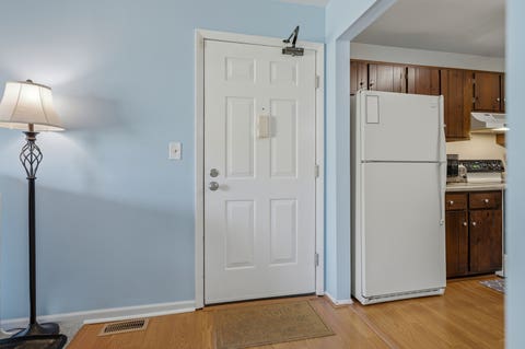 Tiny photo for 967 Golf Course Road #2, Crystal Lake, IL 60014 (MLS # 12720476)