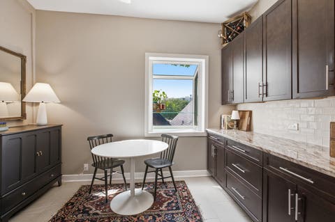Tiny photo for 833 W Buckingham Place #3, Chicago, IL 60657 (MLS # 12723934)