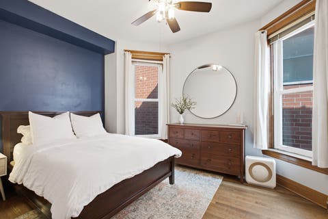 Tiny photo for 833 W Buckingham Place #3, Chicago, IL 60657 (MLS # 12723934)