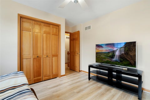 Tiny photo for 559 Bradbury Lane, Geneva, IL 60134 (MLS # 12674137)