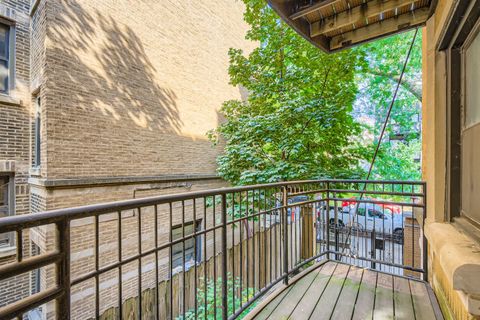 Tiny photo for 4936 N WINTHROP Avenue #1E, Chicago, IL 60640 (MLS # 12476372)