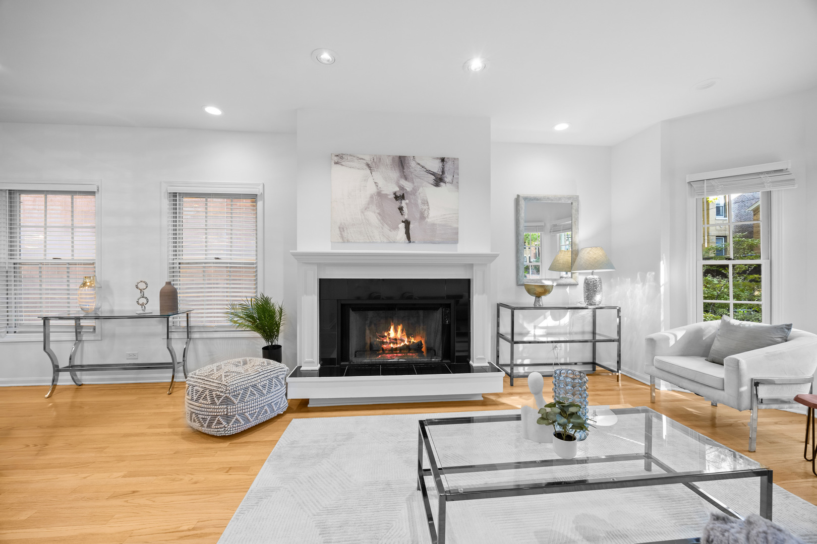 2304 N Greenview Avenue