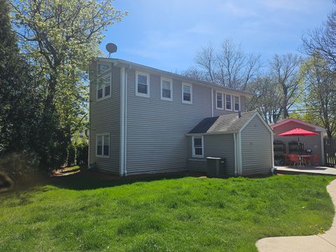 Tiny photo for 808 Indian Road, Glenview, IL 60025 (MLS # 12530850)