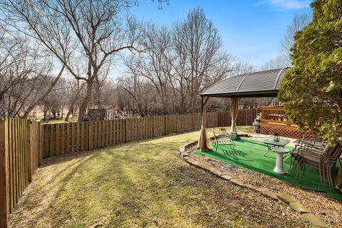 Tiny photo for 3811 Hale Lane, Island Lake, IL 60042 (MLS # 12588962)