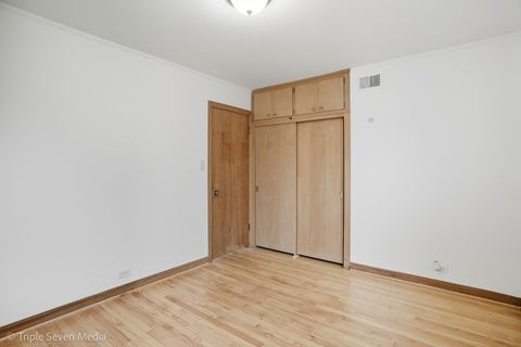 Tiny photo for 314 E 31st Street, La Grange Park, IL 60526 (MLS # 12532483)