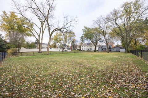 A home in Rolling Meadows