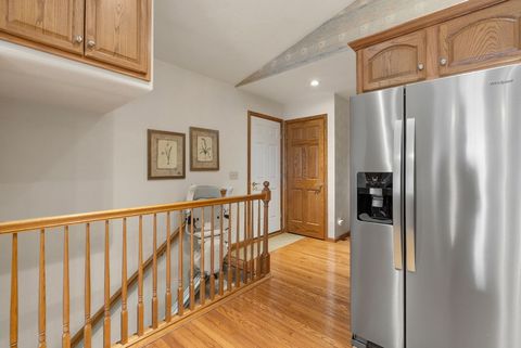 Tiny photo for 5016 56TH Avenue Court, Bettendorf, IA 52722 (MLS # 12613442)