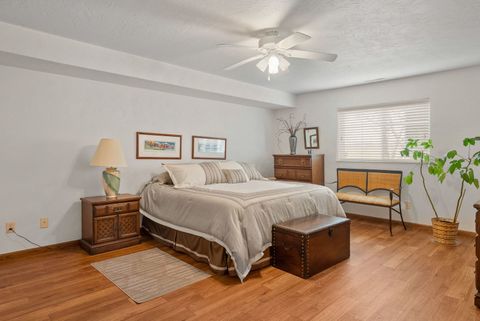 Tiny photo for 5016 56TH Avenue Court, Bettendorf, IA 52722 (MLS # 12613442)