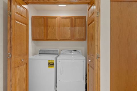 Tiny photo for 5016 56TH Avenue Court, Bettendorf, IA 52722 (MLS # 12613442)