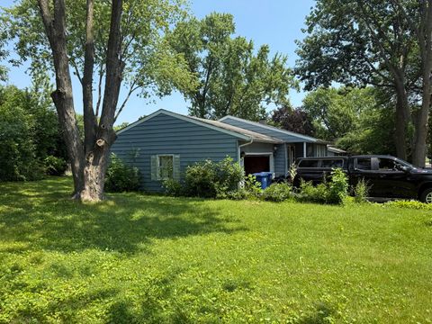 Tiny photo for 2040 Herbert Drive, Waukegan, IL 60087 (MLS # 12412761)