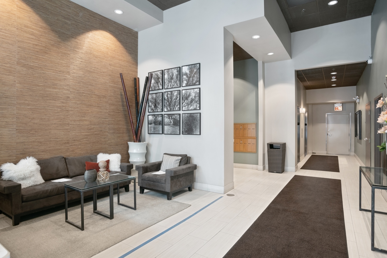 400 W Ontario Street 608