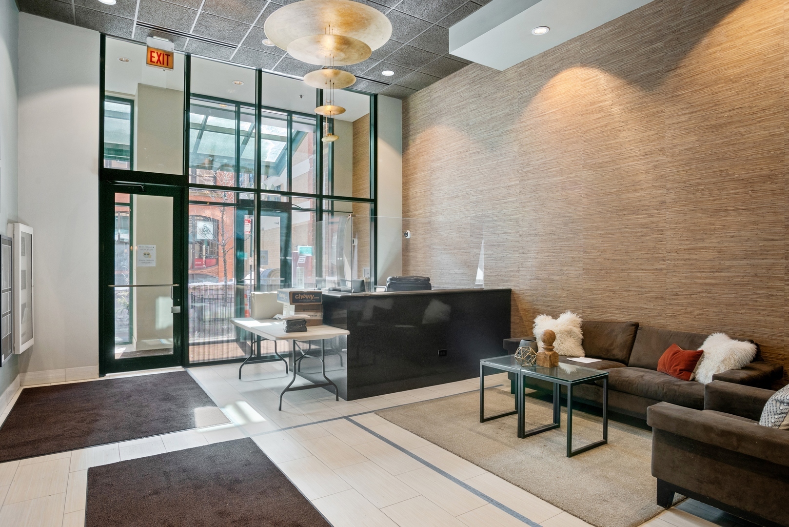 400 W Ontario Street 608