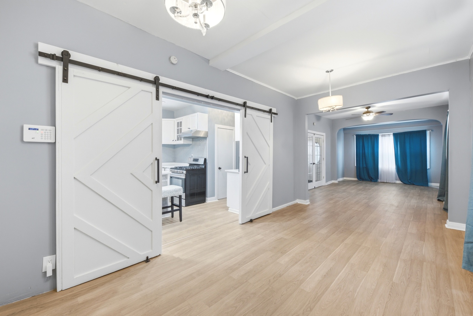 7115 S Rockwell Street