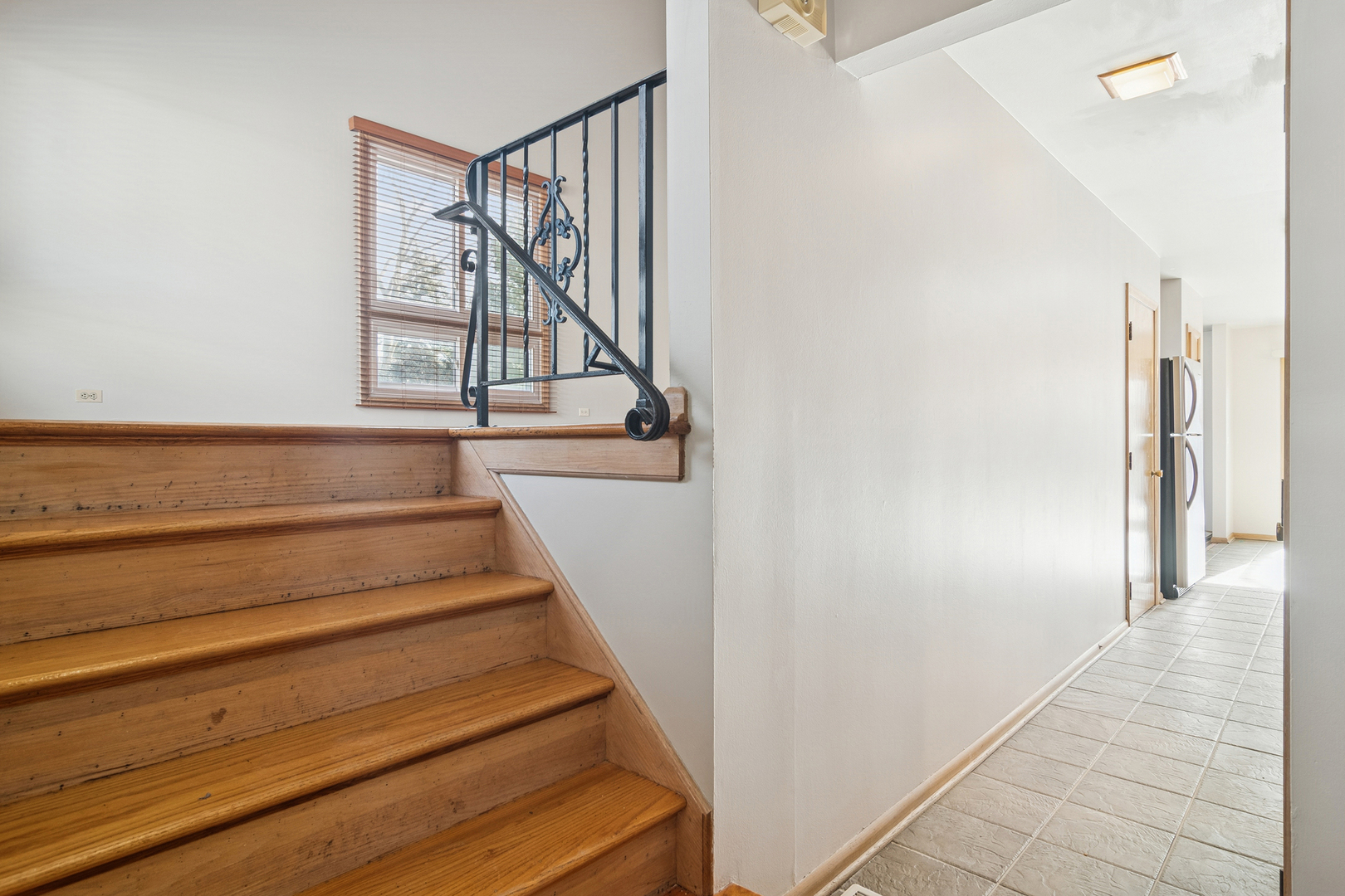 1533 N ARLINGTON HEIGHTS Road D