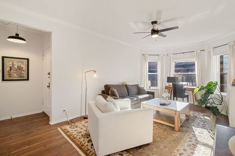 Tiny photo for 529 W Brompton Avenue #3N, Chicago, IL 60657 (MLS # 12508218)